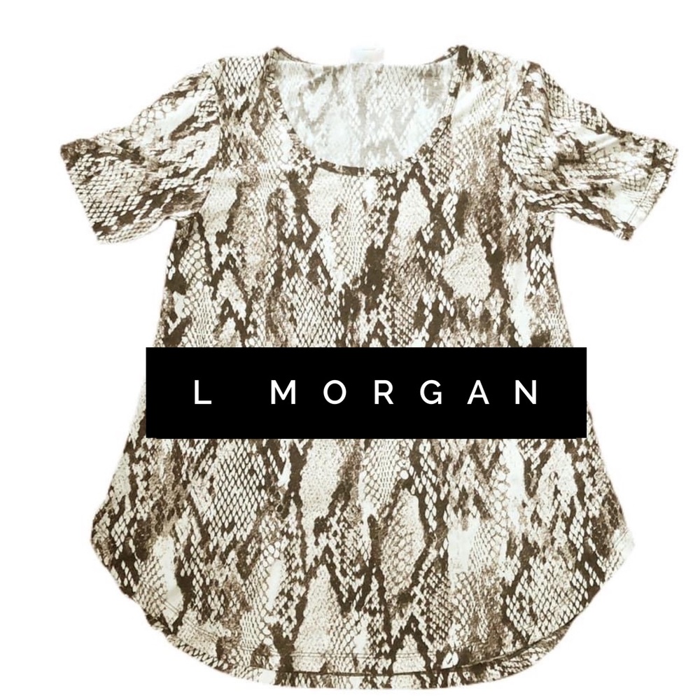 NWT LulaRoe Morgan Tee Shirt Large LLR snake skin